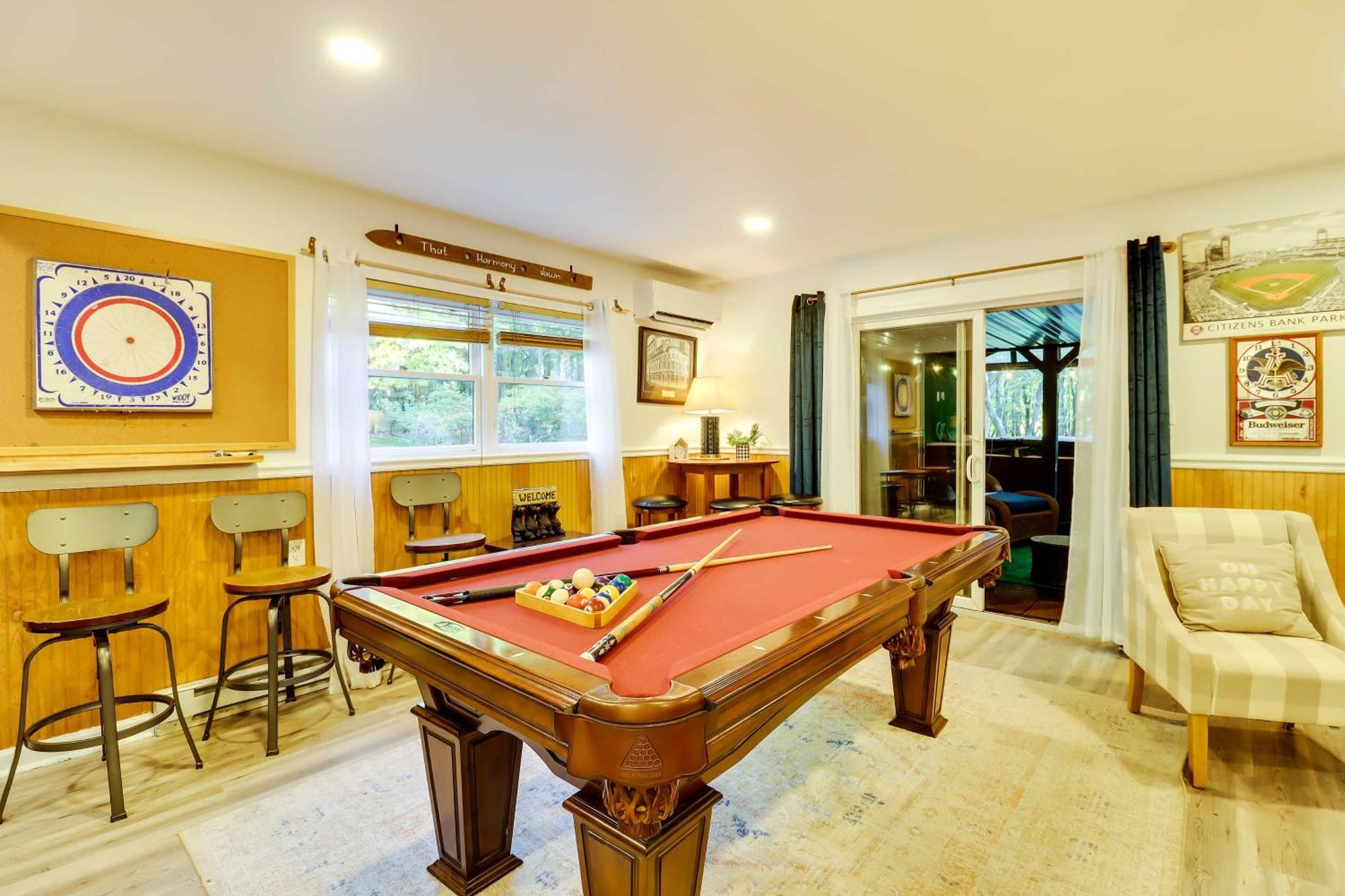 Poconos Ski Retreat With Sauna, Hot Tub, And Game Room ليك هارمونى المظهر الخارجي الصورة